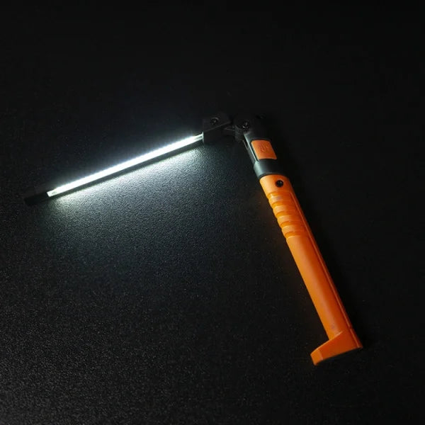 Beta Lampada Sottile a 3 LED Snodata Ricaricabile