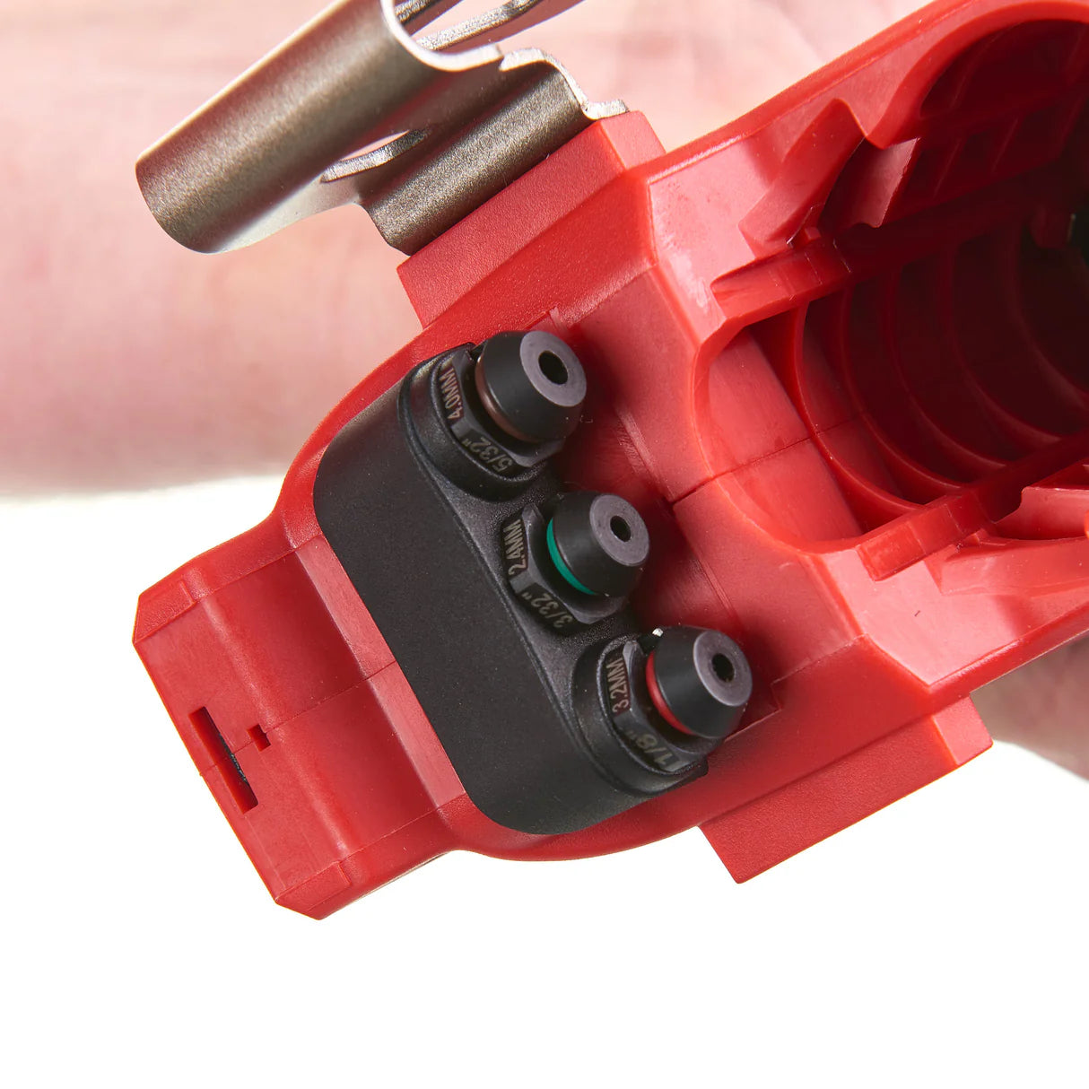 Milwaukee rivettatrice compatta M12™