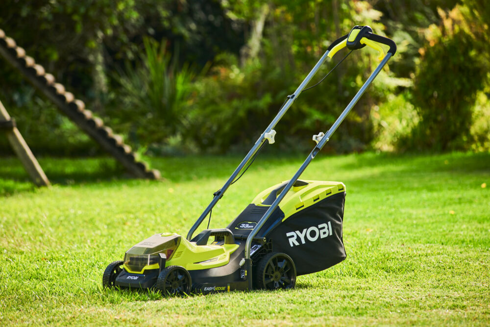 Rasaerba Ryobi LI-ION 18V 4AH Taglio 33 cm