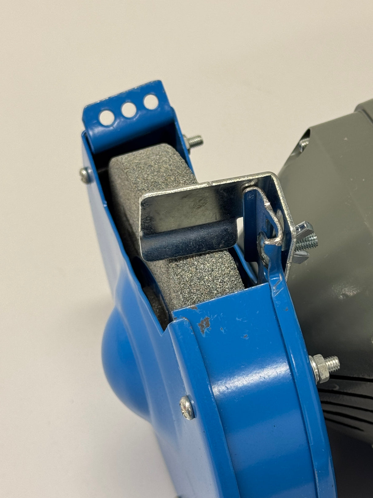 Fervi 0023 - smerigliatrice da banco mola combinata 350W 150MM (USATO)