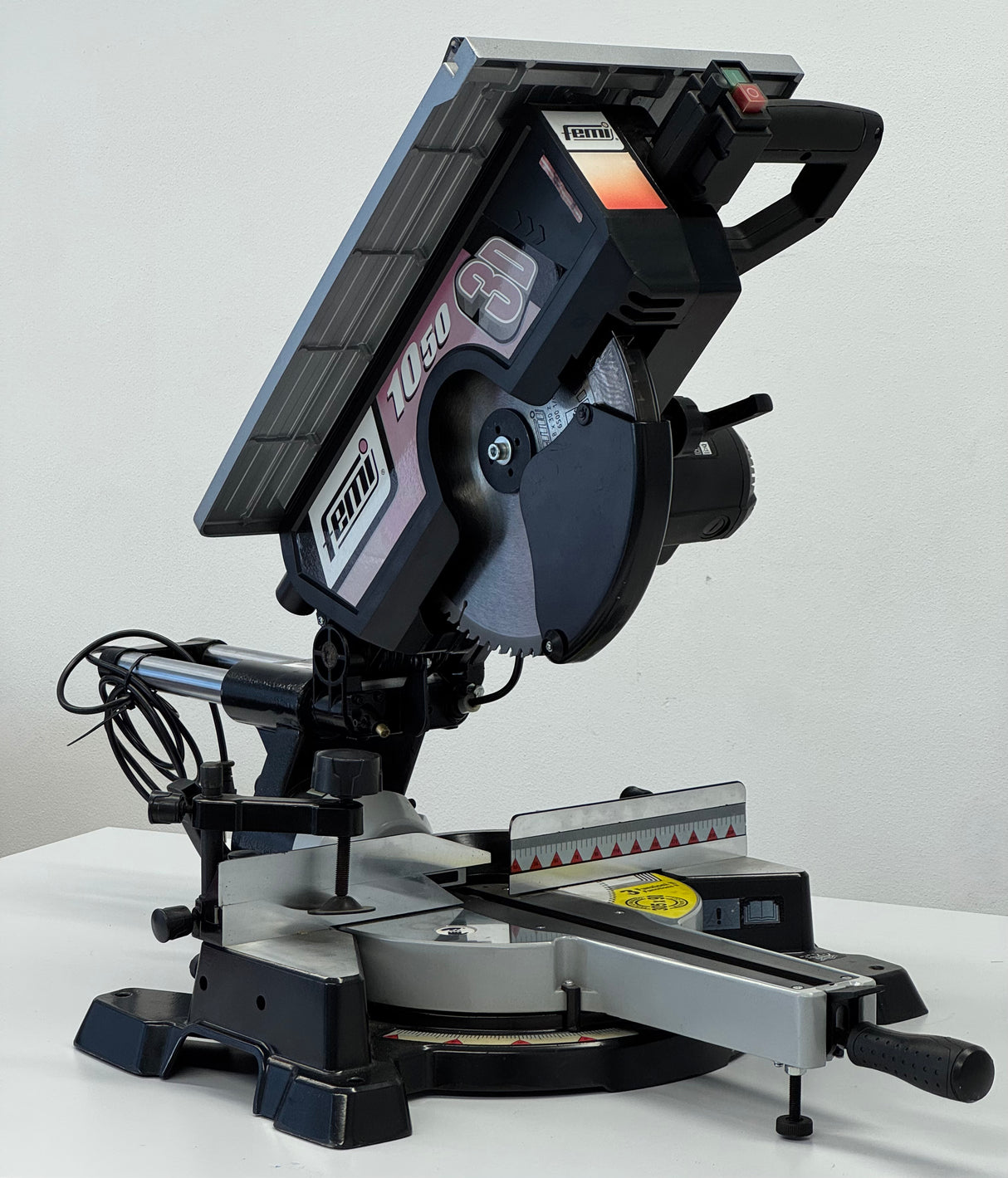 Femi troncatrice circolare legno e alluminio 1050 3D - USATO