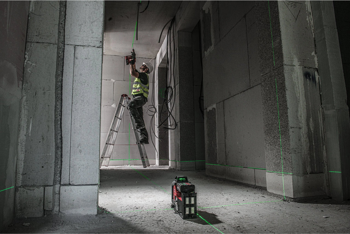 Milwaukee laser lineare verde M12™ a 3 linee 360°