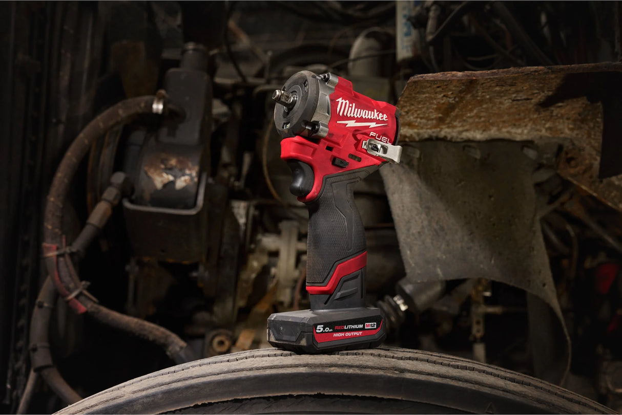 Milwaukee avvitatore a impulsi compatto M12 FUEL™ 1/2˝ F