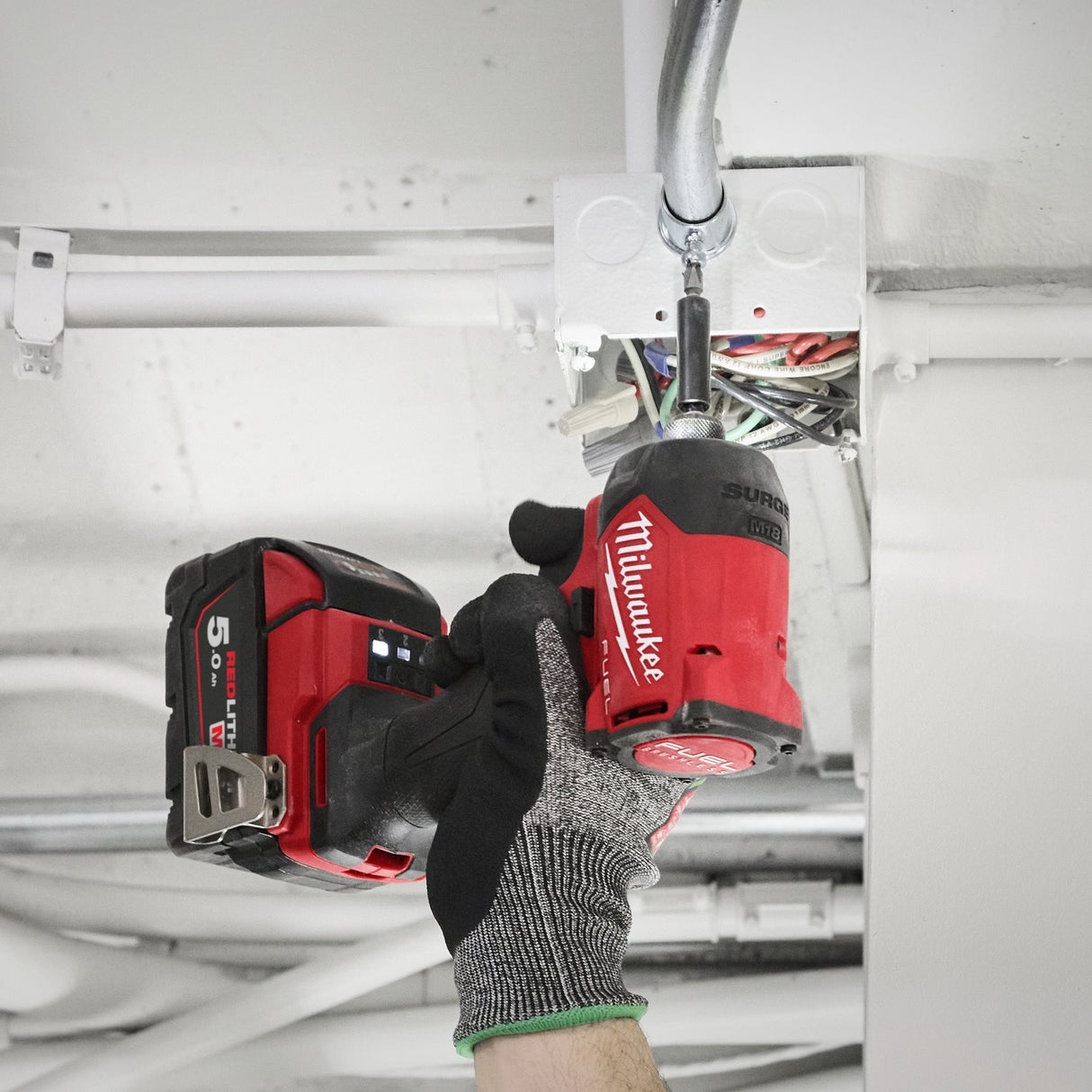 Milwaukee Avvitatore ad Impulsi Silenzioso ¼″ Esagonale con Tecnologia Idraulica SURGE™ M18 FUEL™ Senza Batteria
