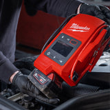 Milwaukee Avviatore Booster per Auto M18™ Senza Batteria