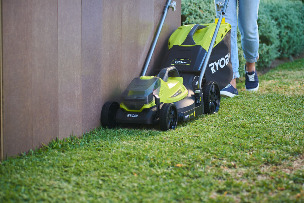 Rasaerba Ryobi LI-ION 18V 4AH Taglio 33 cm